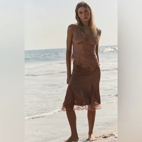 Free People Elena Lace Top in Peached Copper size Large NWT - Picture 7 of 14